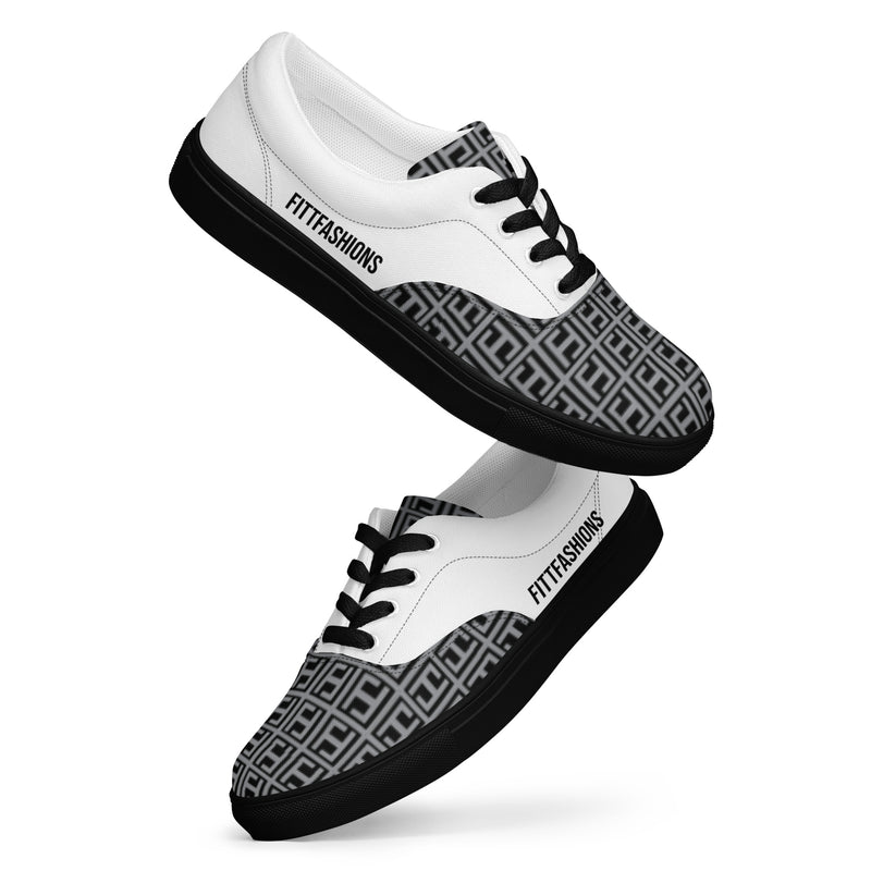 Women’s lace-up canvas shoes