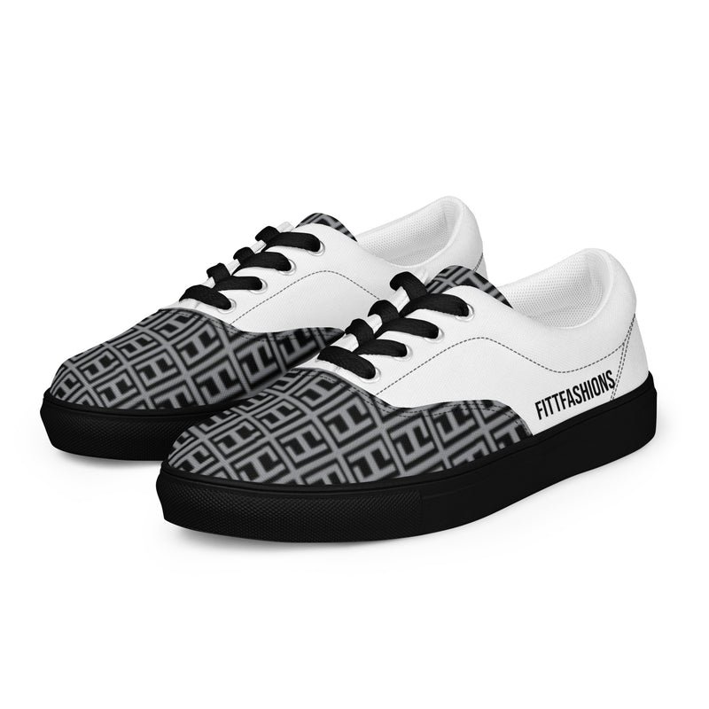 Women’s lace-up canvas shoes