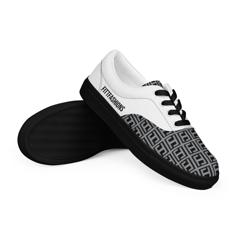 Women’s lace-up canvas shoes