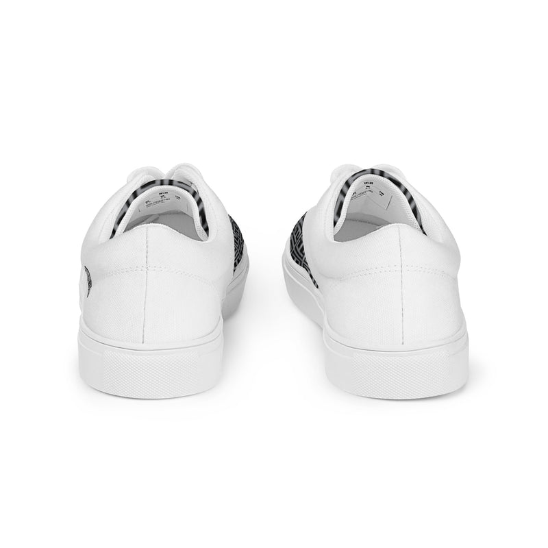 Women’s lace-up canvas shoes